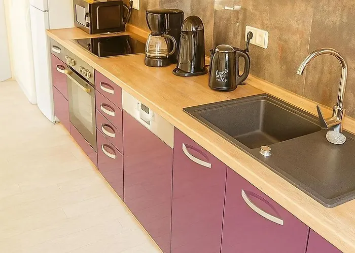 Angebot - Grosse - Max 6 Personen - Wifi - Waschmaschine - Badewanne - 2 Parkplaetze - Zentrale Lage - Grosse Kueche 开姆尼茨